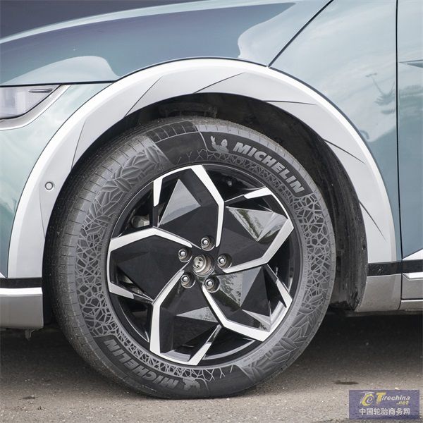 米其林新发布含45%可持续材料轮胎，适配于乘用车-1.jpg