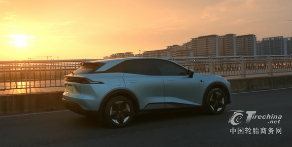 长途自驾游，但胎噪总恼人？静音效果好的轮胎品牌应该怎么选！