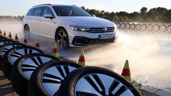 湿地制动距离，为什么是判断轮胎安全的重要指标？