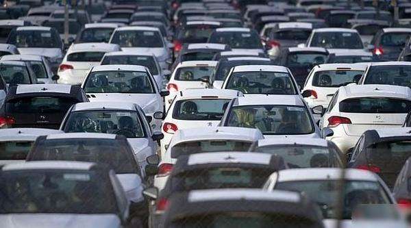 乘联会：3月乘用车销量174.0万辆 同比下滑12.1%