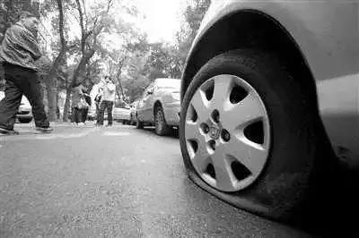 这“三点”胎压雷区你还在踩？不想爆胎赶紧学起来！