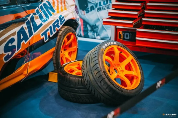 赛轮Gene R Pole D半热熔轮胎惊艳亮相GT SHOW