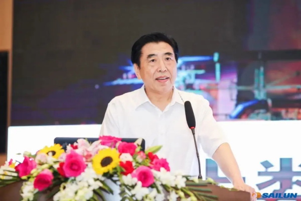 赛轮集团袁仲雪：严峻形势下轮胎企业如何“突围”