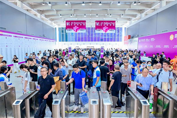2025中国轮胎车轮(青岛)展，今日盛大开幕！海外买家团携订单前来！